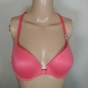 34D Victoria's Secret pink bra